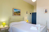 Chambre d'une chambre double à la Villa Irini